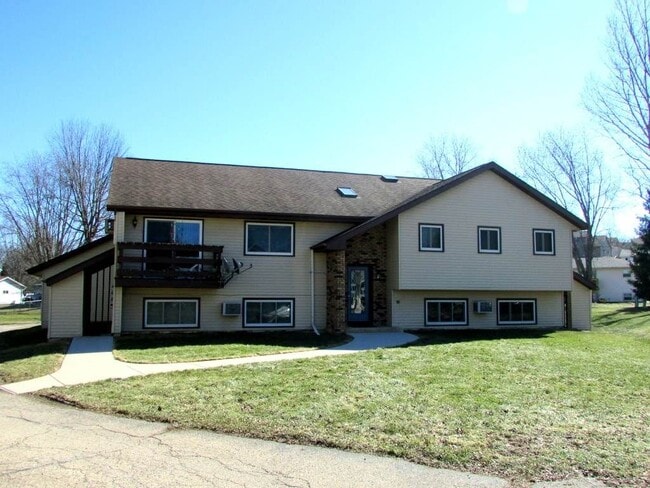 Building Photo - 311 Winn Ct