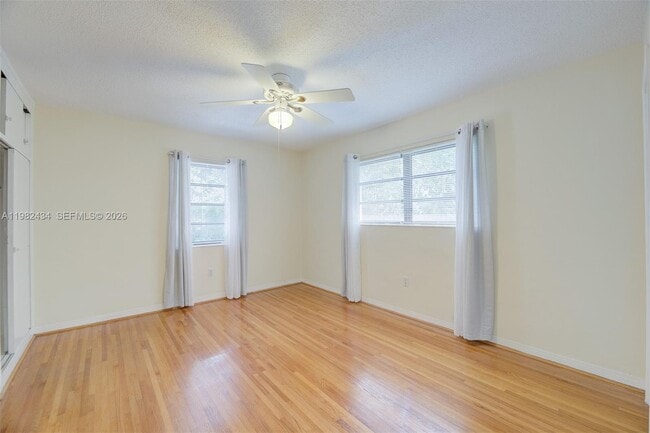 Building Photo - 229 Candia Ave