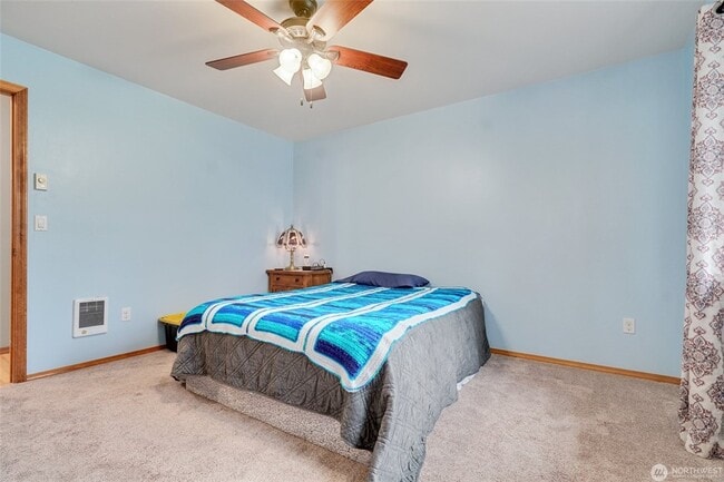 Building Photo - 16107 Goldbar Blvd