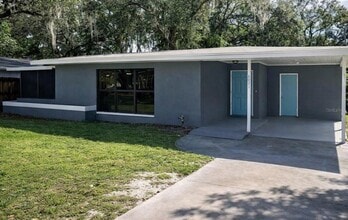 Building Photo - 8021 N Ola Ave