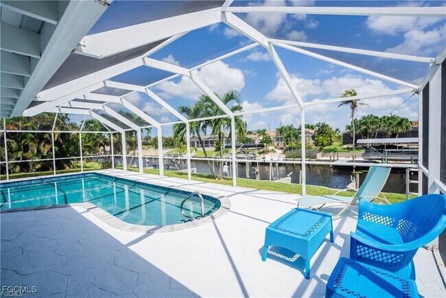 Building Photo - 1421 SE 29th Terrace