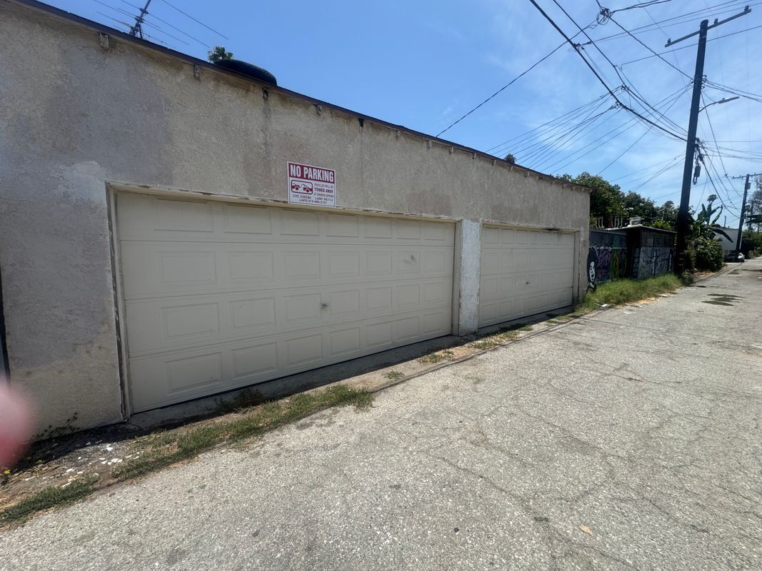 Building Photo - 3433 1/2 8th Avenue