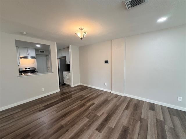 Building Photo - 2412 Lakeview Cir