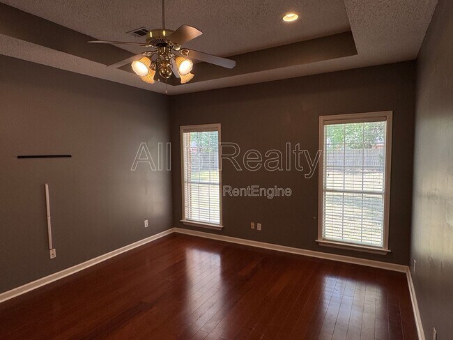 Building Photo - 6272 Deerwood Dr