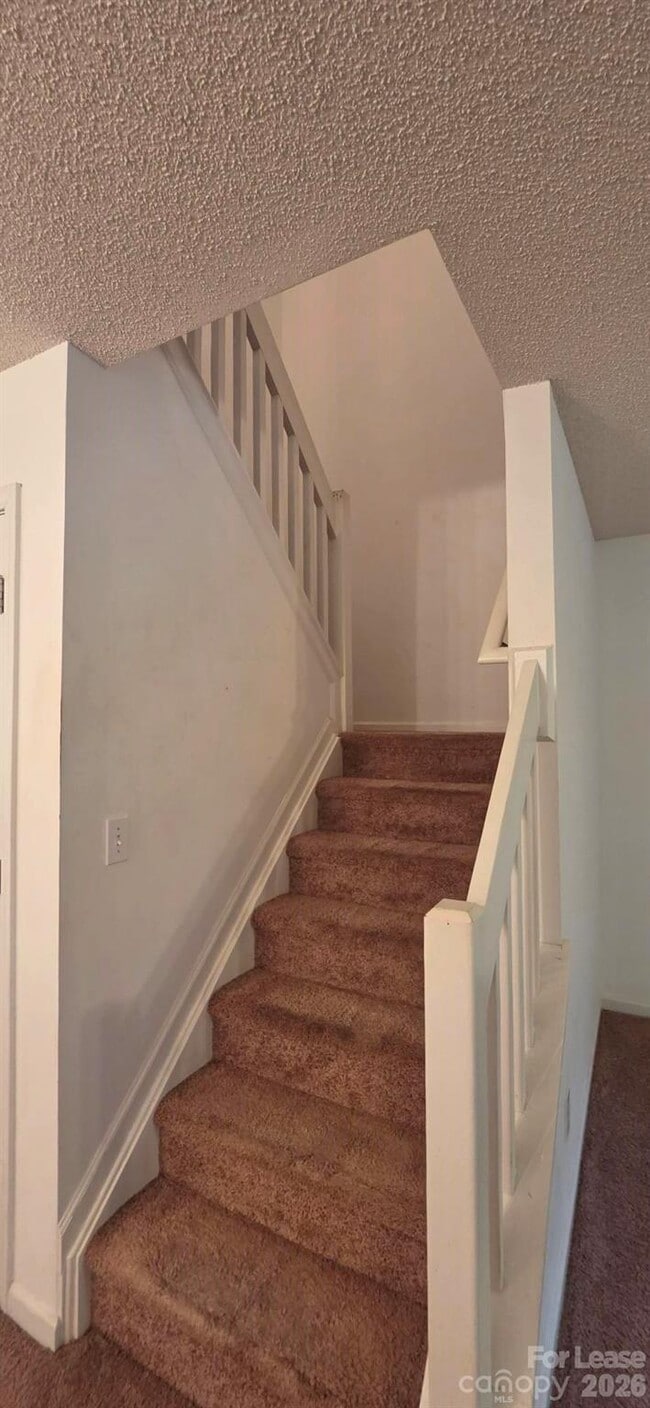Building Photo - 9134 Charminster Ct