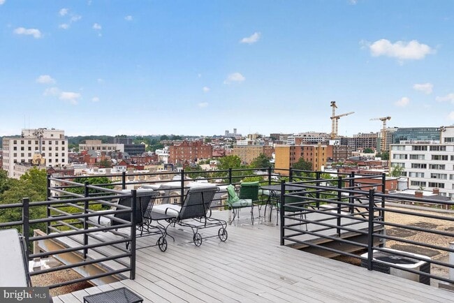 Building Photo - 1545 18th St NW