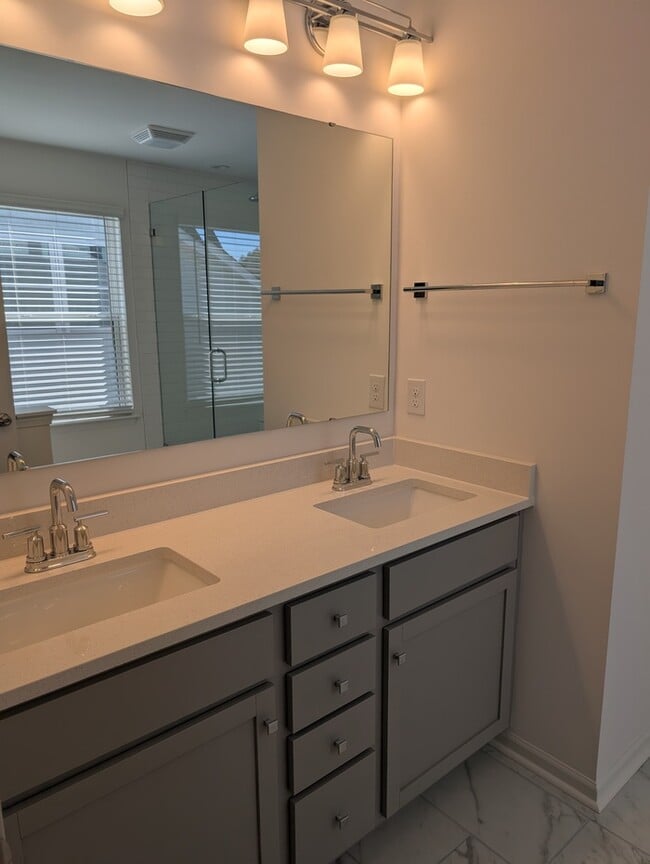 Building Photo - NEW HOUSE Stonebridge Golf Course Views - ...