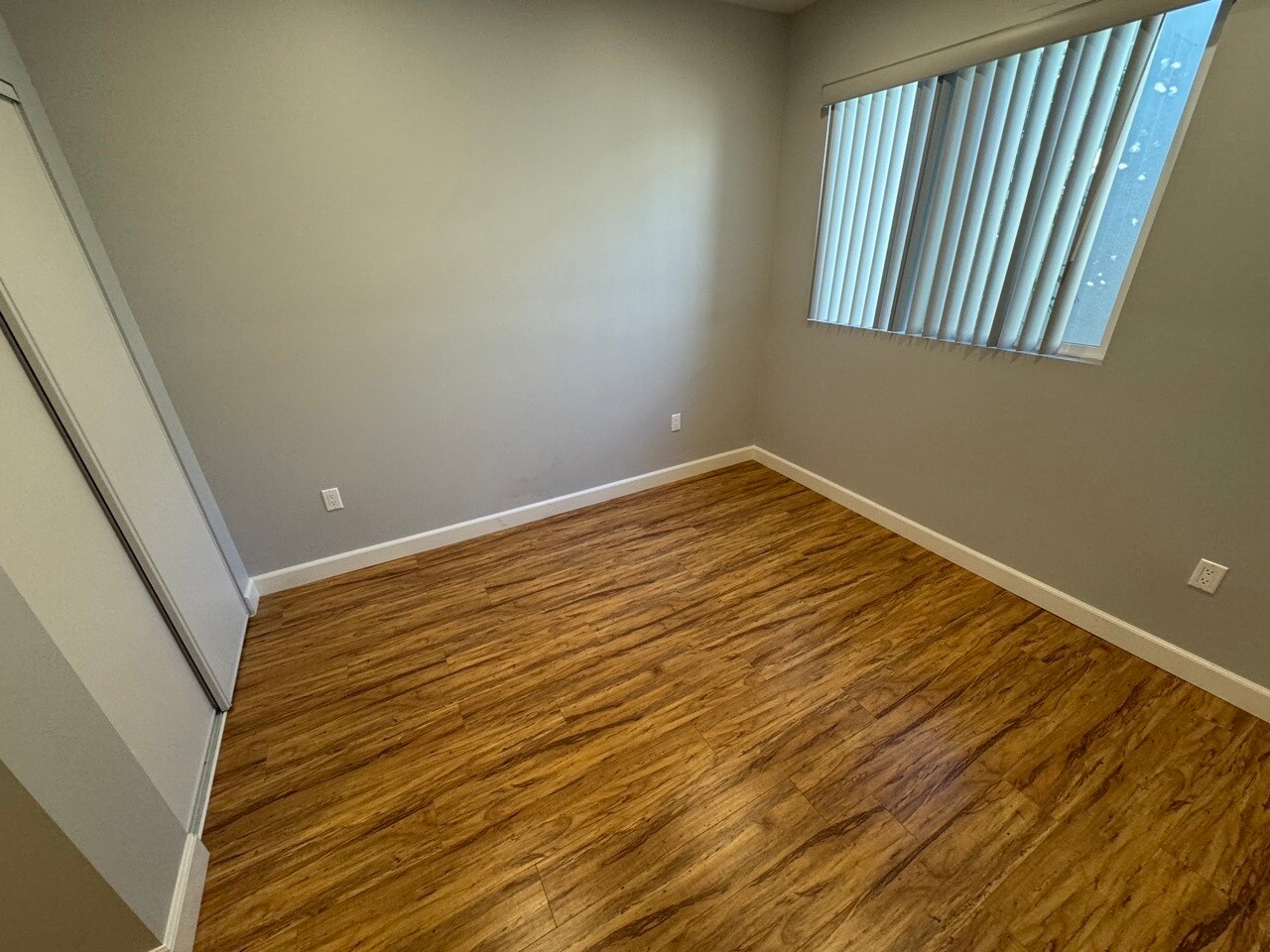 Building Photo - 6718 Sylmar Ave