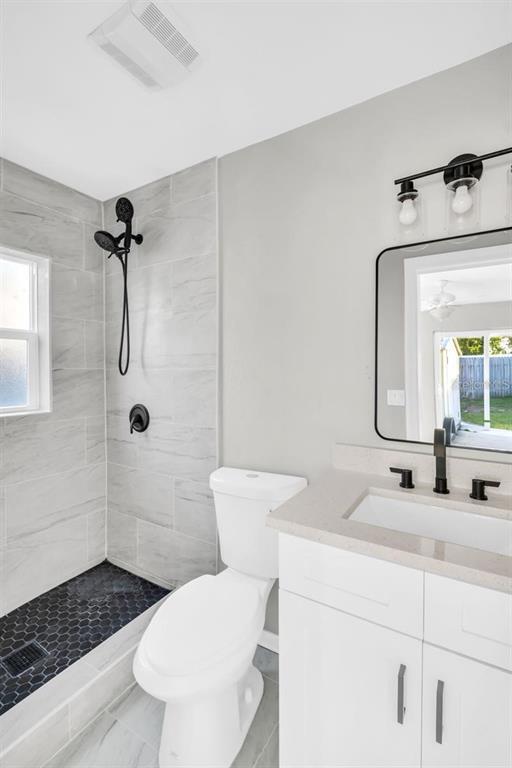 Building Photo - 12392 Cumberland Dr