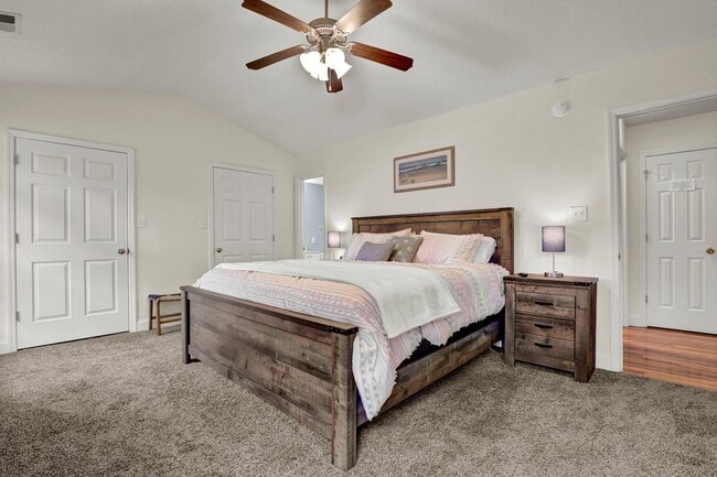 Building Photo - Compass Point - Vacation Rental - Sneads Ferry, NC