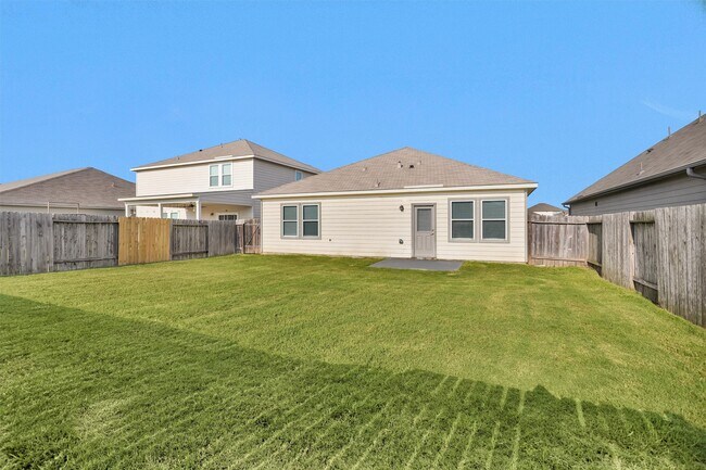 Building Photo - 1028 White Birch Ln