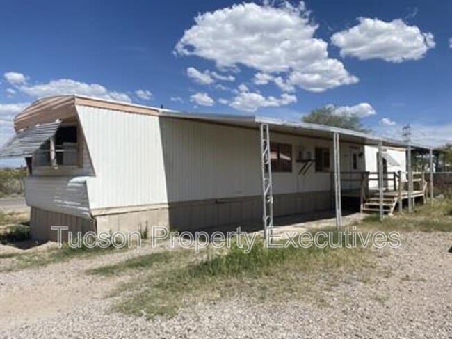 Building Photo - 4580 E Rex St