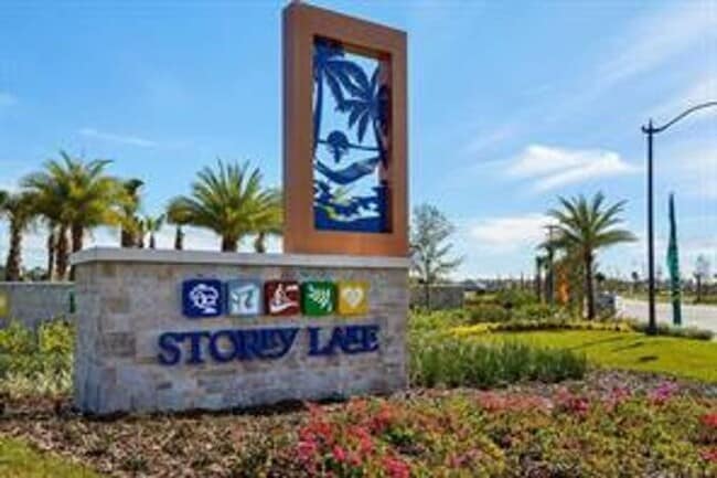 Building Photo - Fully Furnished 2/2 Luxury Storey Lake Condo near Disney with a Stunning Balcony Viiew!