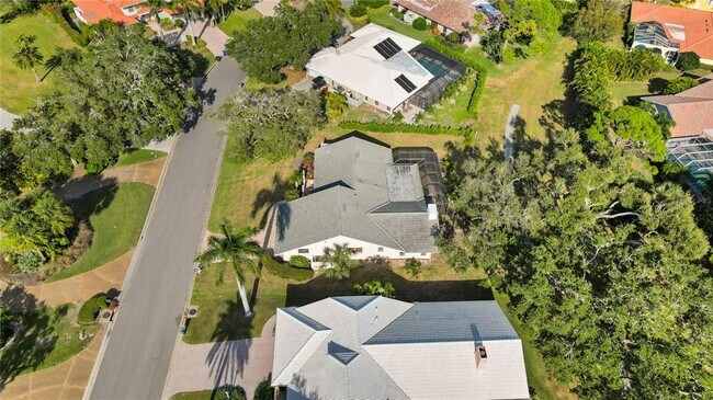 Building Photo - 456 Yacht Harbor Dr
