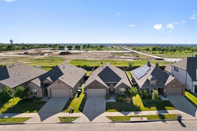 Building Photo - 4805 Cleves Ave