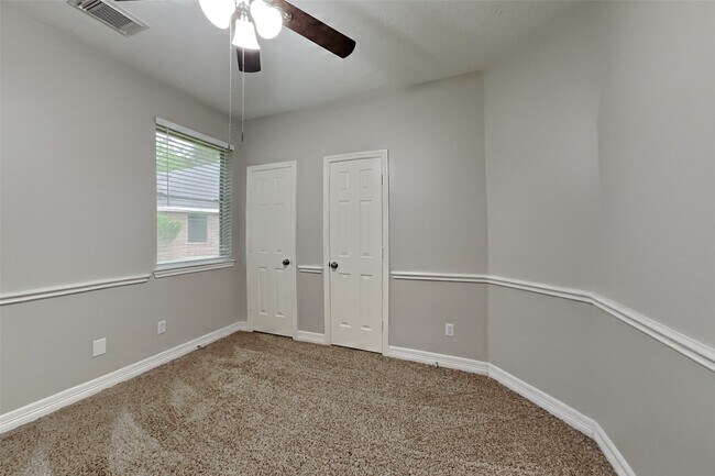 Building Photo - 18407 Lost Maples Ct