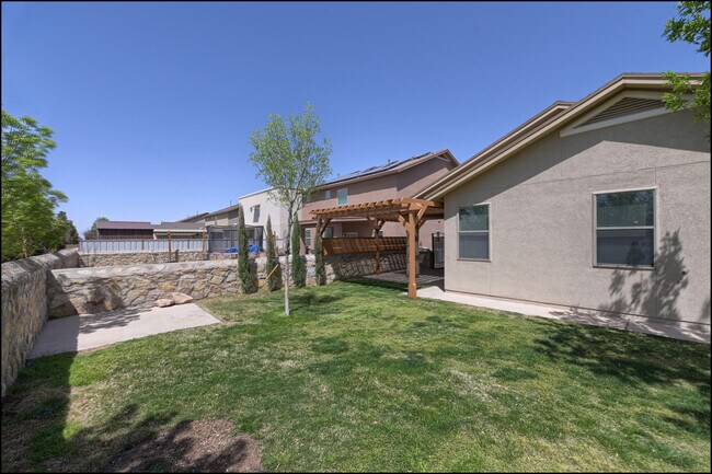 Building Photo - 14676 Oldenberg Ct