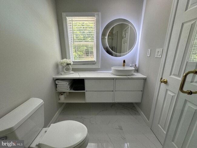 Building Photo - 3332 Philmont Ave