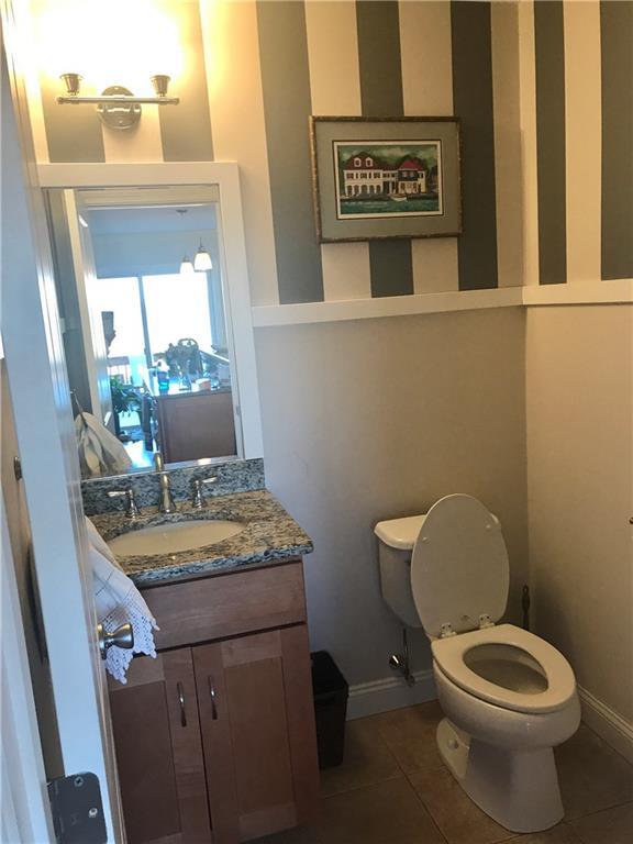 Building Photo - 9 Marshall Ln