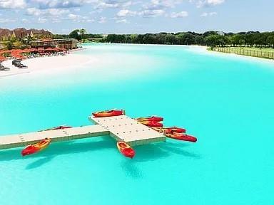 Building Photo - 4200 Porosa Ln