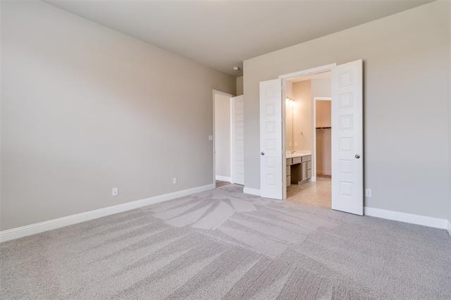 Building Photo - 1319 Beach Blvd