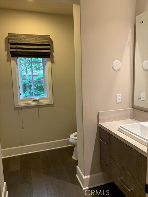 Building Photo - 115 Candleglow