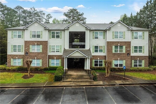 Building Photo - 13202 Fairington Ridge Cir