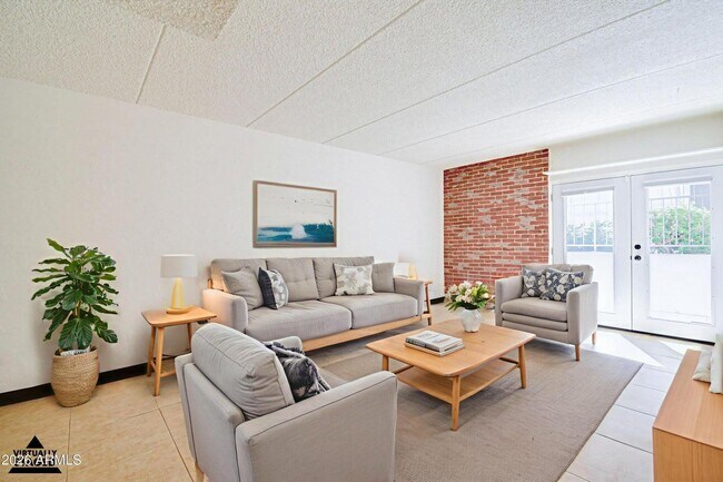 Building Photo - 3416 N 44th St