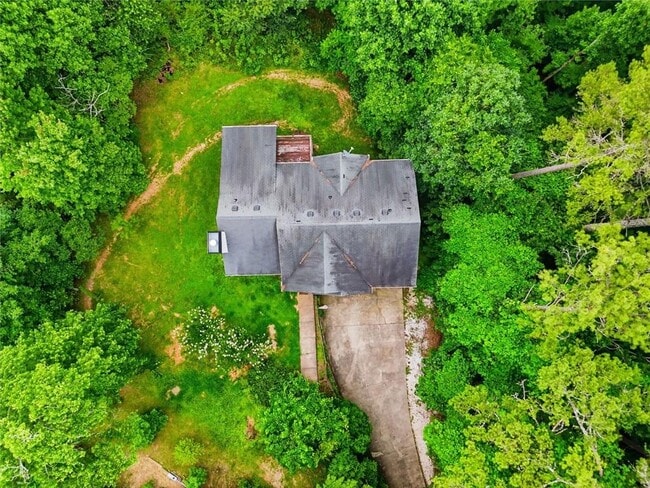 Building Photo - 166 Cove Hill