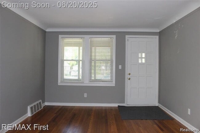 Building Photo - 1546 W Marshall St