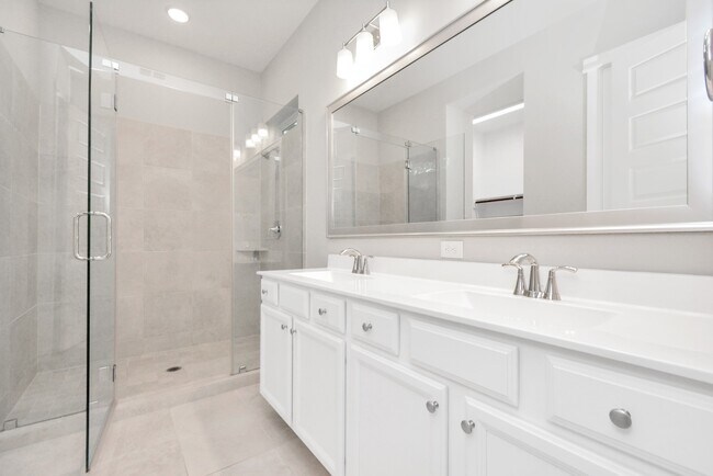 Building Photo - 708 Strawberry Pines Ct