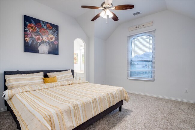 Building Photo - 13940 Steadman Dr