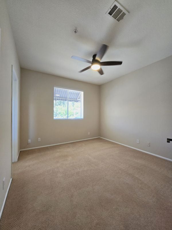 Building Photo - 109 Breakers Ln