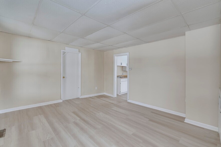 Building Photo - 514 Francis St