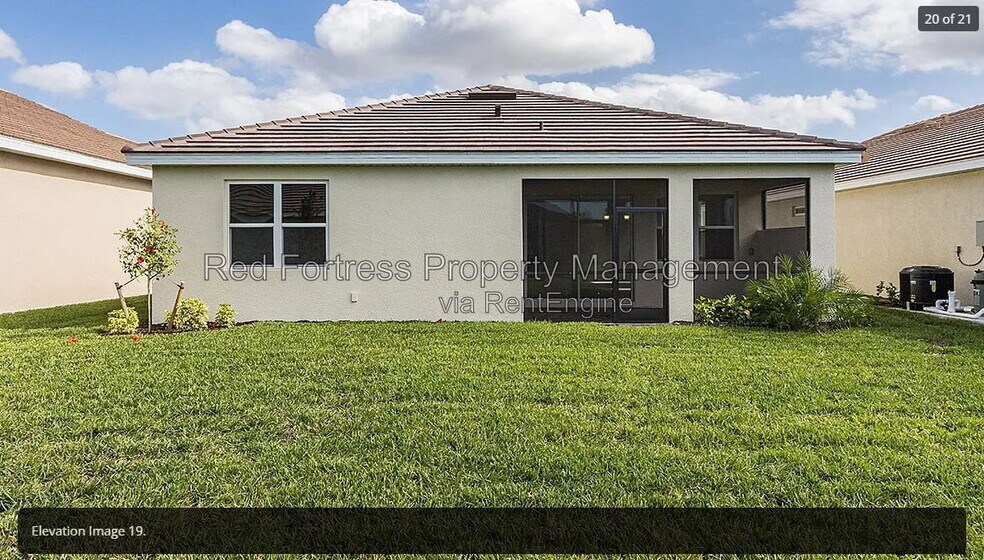 Building Photo - 15240 Floresta Ln