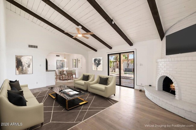 Building Photo - 6828 E Ludlow Dr