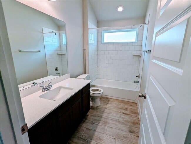 Building Photo - 2800 Joe Dimaggio Blvd