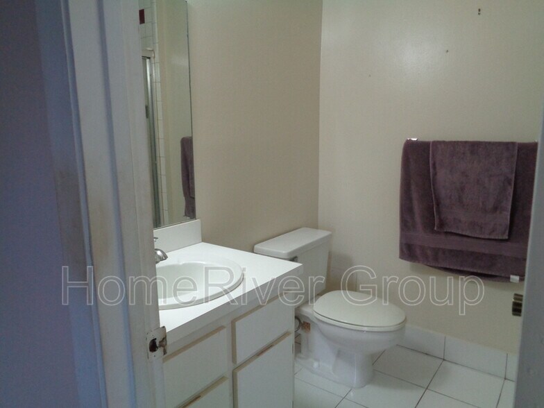 Building Photo - 1384 NW 97th Ter