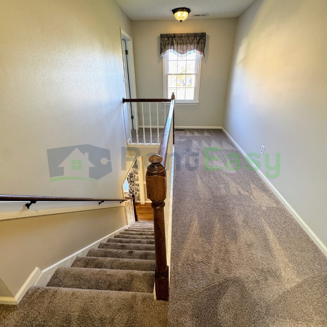 Building Photo - 1001 Fox Rdg Ct