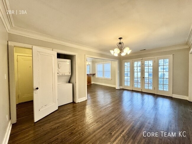 Building Photo - 217 E 46th St