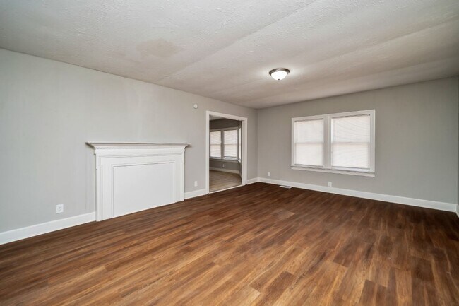 Building Photo - Beautifully Renovated Hueytown Gem – Spacious, Stylish & Move-In Ready!
