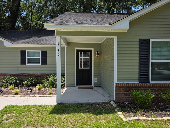 Building Photo - 16 Brindlewood Dr