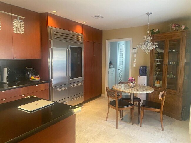 Building Photo - 5232 Piping Rock Ln