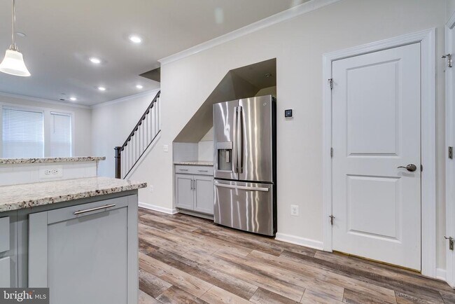 Building Photo - 20687 Heron Landing Dr