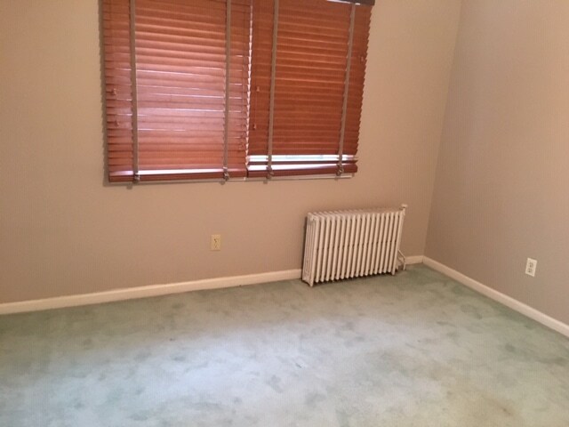 Building Photo - 742 3rd St