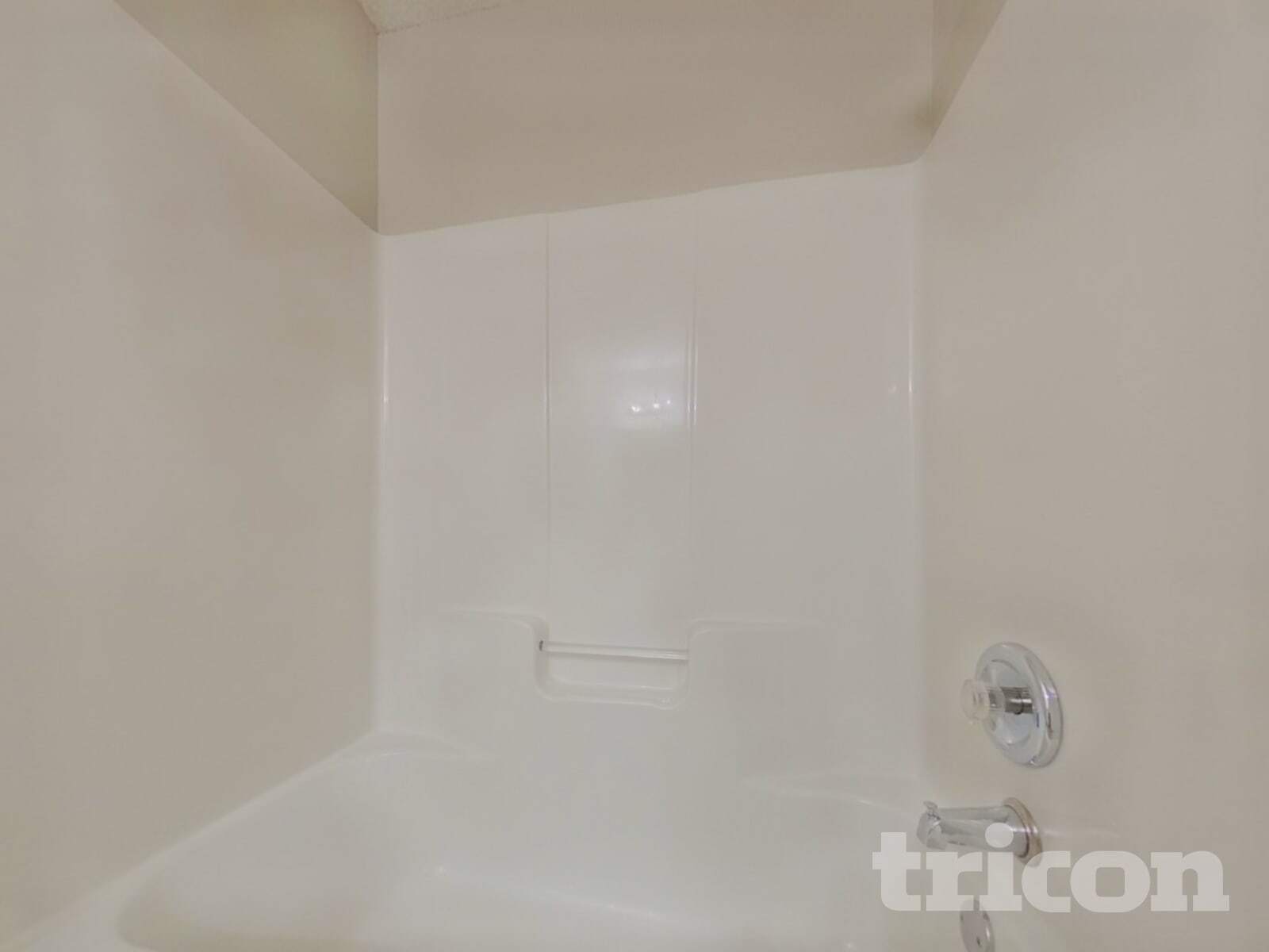 Building Photo - 404 Castle Ridge Dr