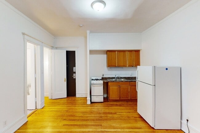 Floorplan - 5474-5480 S. Hyde Park Boulevard