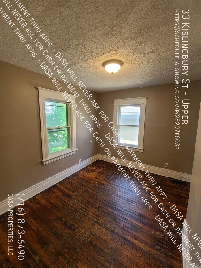 Building Photo - 33 Kislingbury St
