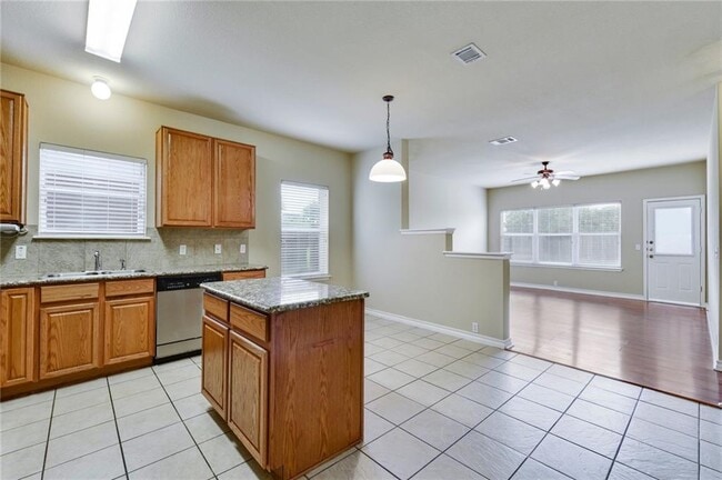 Building Photo - 20817 Silverbell Ln