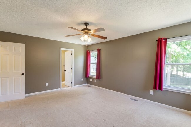 Building Photo - 5 E Pinto Ct